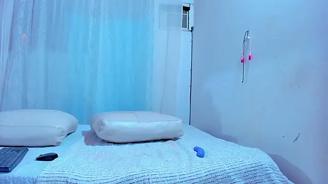 Maturealiciaray online show from January 11, 12:17 am