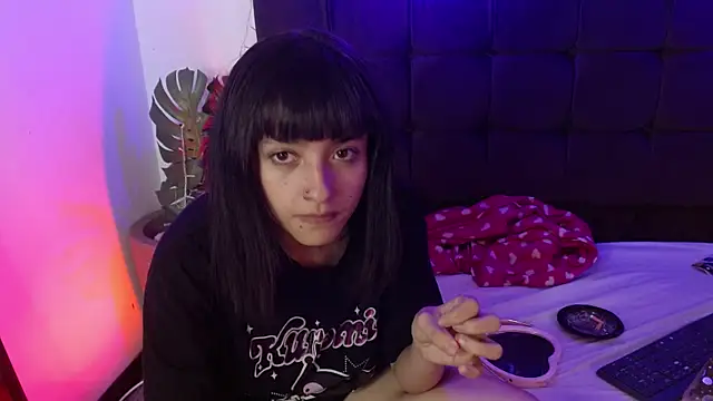 YessBoobs0 online show from November 8, 4:49 am