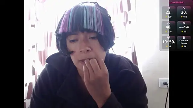 Snapshot of Acelinrose chatting on June 9, 10:00 pm Acelinrose online show from June 9, 10:00 pm