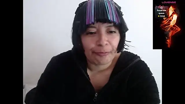 Acelinrose online show from November 17, 8:13 pm