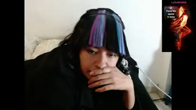 Acelinrose online show from November 2, 1:54 am