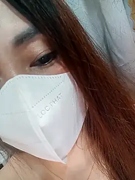 Snapshot of zuzuuLy chatting on October 25, 4:07 pm zuzuuLy online show from October 25, 4:07 pm