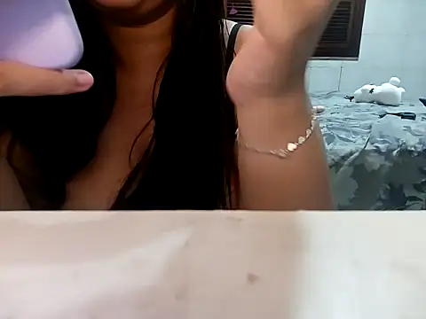 Snapshot of hellenzinhadelicinha chatting on September 21, 4:45 pm hellenzinhadelicinha online show from September 21, 4:45 pm