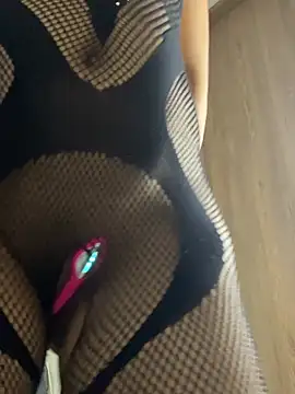 Snapshot of FOX_LATINA chatting on February 13, 8:09 pm FOX LATINA online show from February 13, 8:09 pm