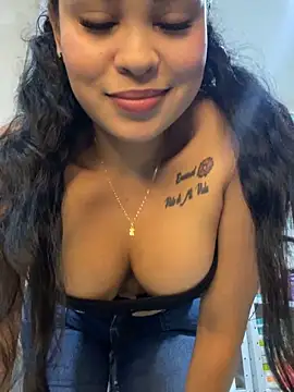 FOX LATINA online show from April 7, 12:23 am