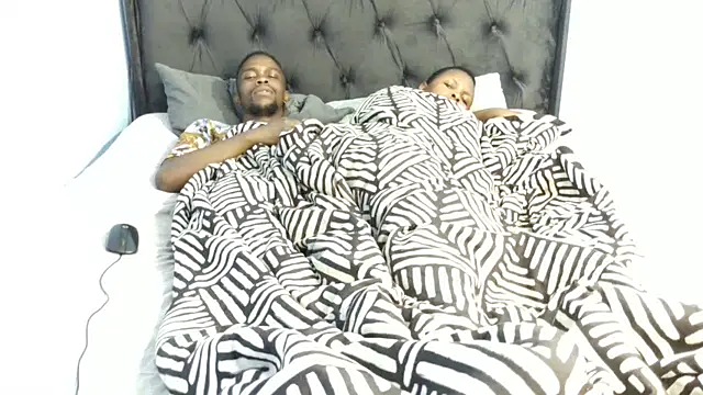 Snapshot of Dandelion_enigman chatting on November 22, 5:50 am Dandelion enigman online show from November 22, 5:50 am