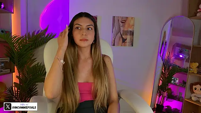 Snapshot of gaby_uwu_ chatting on September 25, 12:05 am gaby uwu online show from September 25, 12:05 am