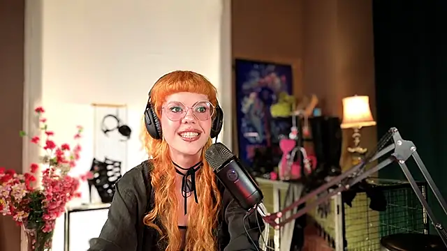 tacodeluxxxe online show from May 10, 12:25 am