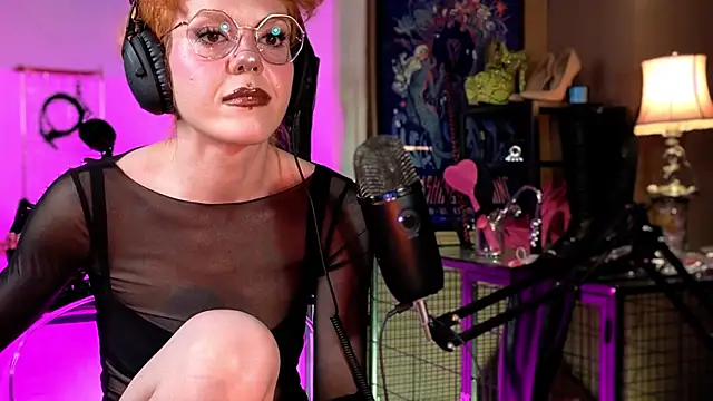 tacodeluxxxe online show from May 15, 11:14 pm