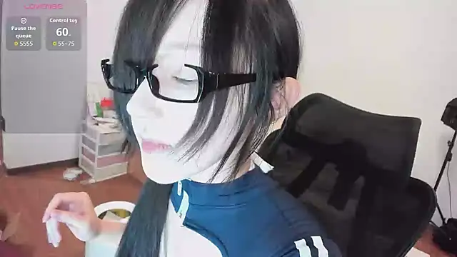 Snapshot of xiaomaoxue chatting on October 4, 1:34 pm xiaomaoxue online show from October 4, 1:34 pm