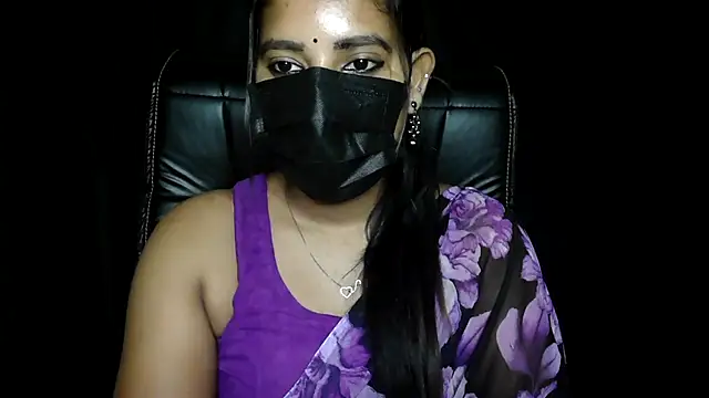 Snapshot of Anusree-Sexy chatting on June 17, 5:34 pm Anusree-Sexy online show from June 17, 5:34 pm