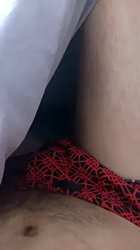 Snapshot of Adidas7217 chatting on November 17, 10:52 am Adidas7217 online show from November 17, 10:52 am