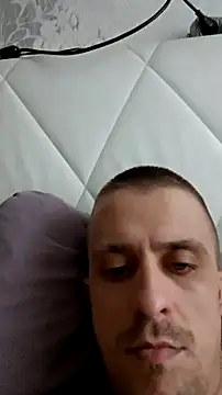 Snapshot of Adidas7217 chatting on November 20, 10:38 am Adidas7217 online show from November 20, 10:38 am