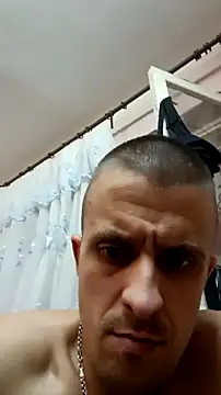 Snapshot of Adidas7217 chatting on November 18, 8:01 pm Adidas7217 online show from November 18, 8:01 pm