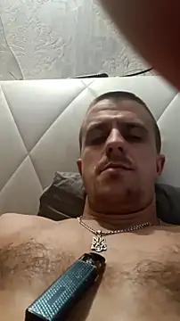 Snapshot of Adidas7217 chatting on January 13, 5:44 am Adidas7217 online show from January 13, 5:44 am