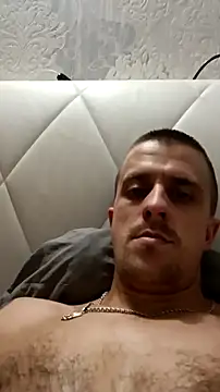 Snapshot of Adidas7217 chatting on November 28, 7:36 pm Adidas7217 online show from November 28, 7:36 pm