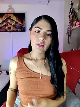 ValeNiitaLuv online show from April 8, 5:20 am