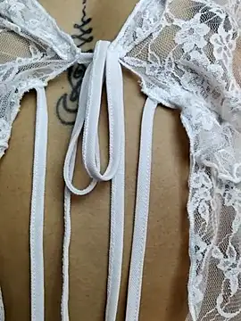 ValeNiitaLuv online show from February 12, 4:34 am