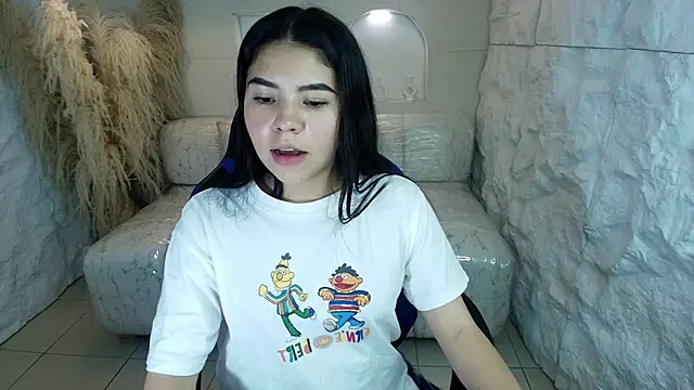 Snapshot of ambarina_r chatting on September 26, 3:13 am ambarina r online show from September 26, 3:13 am
