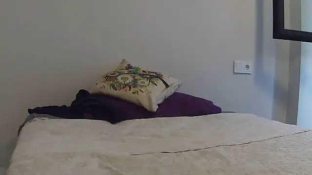 Snapshot of Catylandi1 chatting on September 24, 12:55 pm Catylandi1 online show from September 24, 12:55 pm