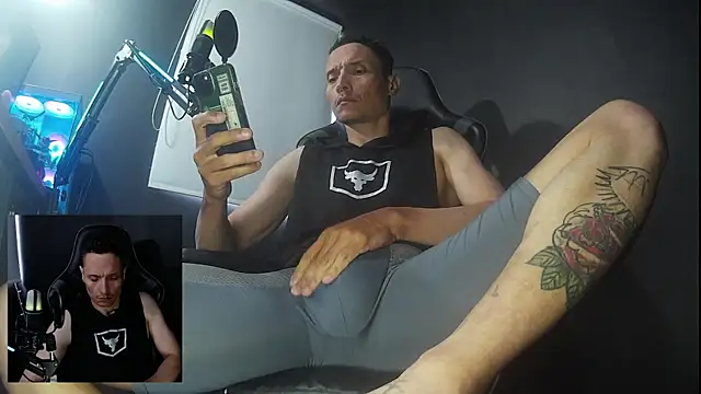 Juan Mysterious Hammer online show from December 21, 5:58 pm