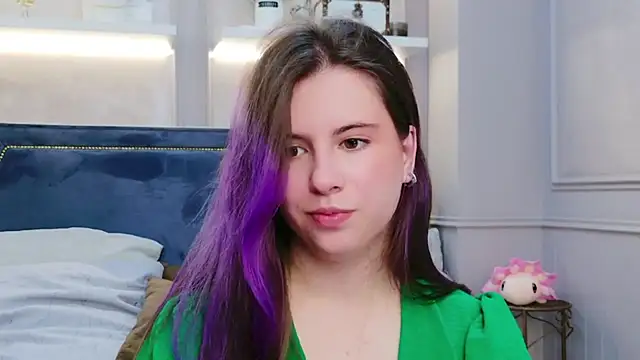 Akira Halls online show from November 6, 8:57 pm