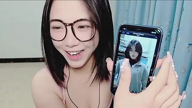 Cherry S online show from October 10, 1:45 pm