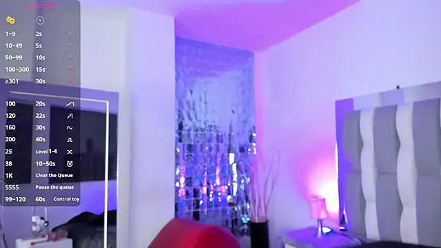 IsaDiiaz online show from October 8, 5:20 am