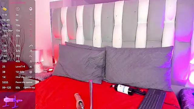 IsaDiiaz online show from November 8, 5:22 am