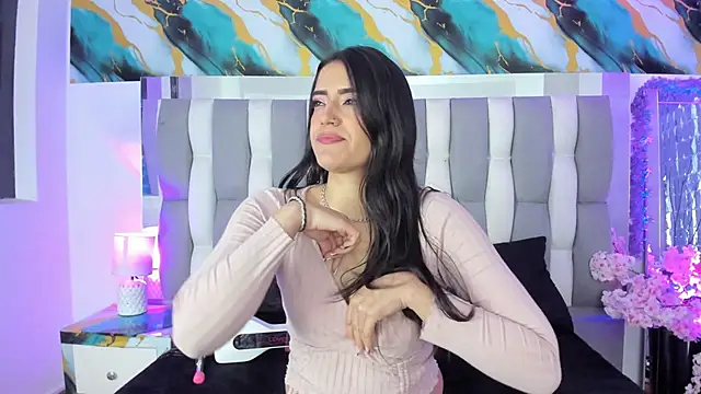 IsaDiiaz online show from February 18, 5:16 am