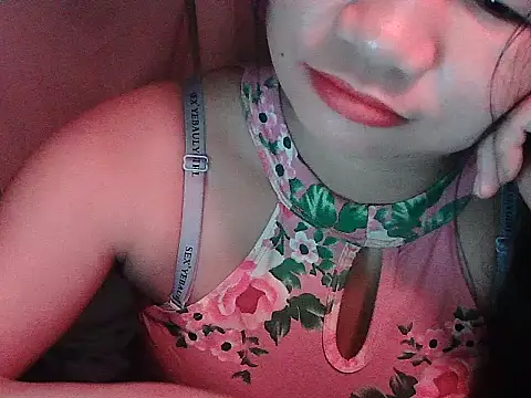 Hot aya0516 online show from May 2, 8:25 pm
