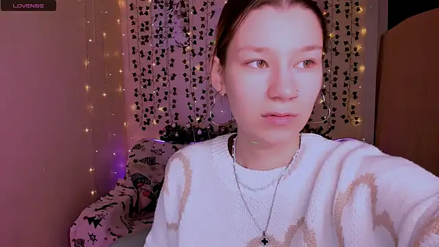 LinaBlossom  online show from January 10, 6:53 am