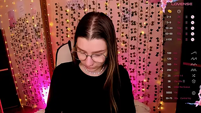 LinaBlossom  online show from February 28, 8:03 am