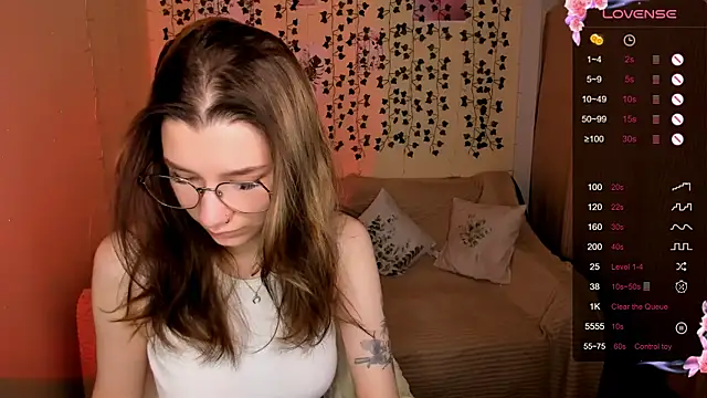 LinaBlossom  online show from November 16, 2:16 am