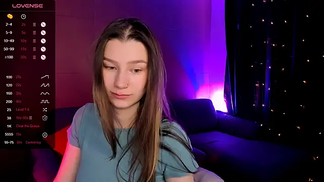 LinaBlossom  online show from May 10, 6:06 am