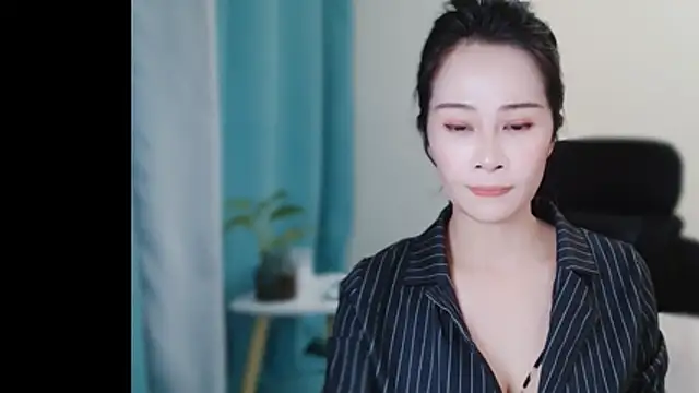 cfxc0317 online show from December 3, 12:26 pm