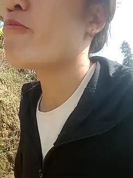 Norah-h online show from October 30, 2:21 am