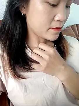 Norah-h online show from October 21, 2:11 am