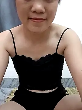 Norah-h online show from April 8, 2:29 pm