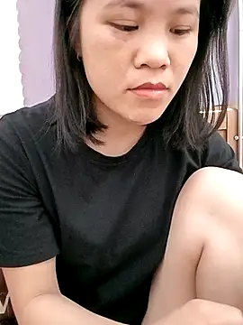 Norah-h online show from April 10, 2:57 pm