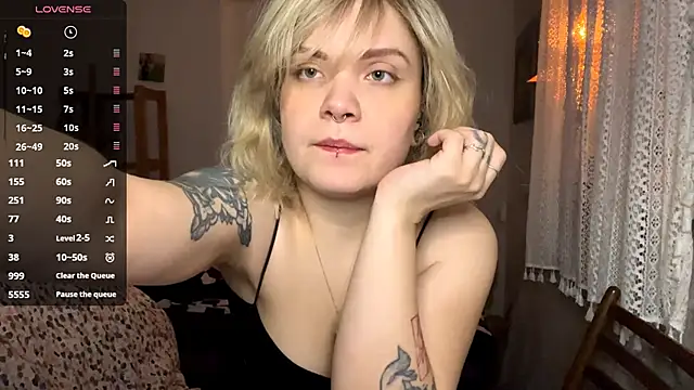 SabrinaFolts online show from November 23, 1:43 pm