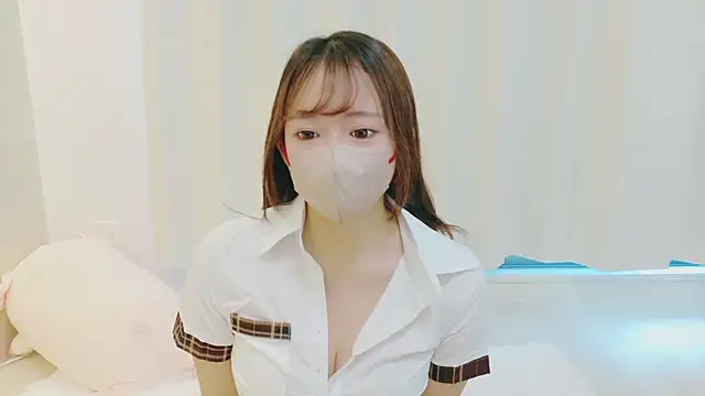 Snapshot of IROHA__ chatting on November 30, 5:19 am IROHA online show from November 30, 5:19 am