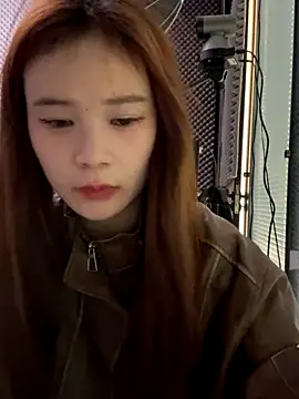 YY-27 online show from November 5, 5:32 am