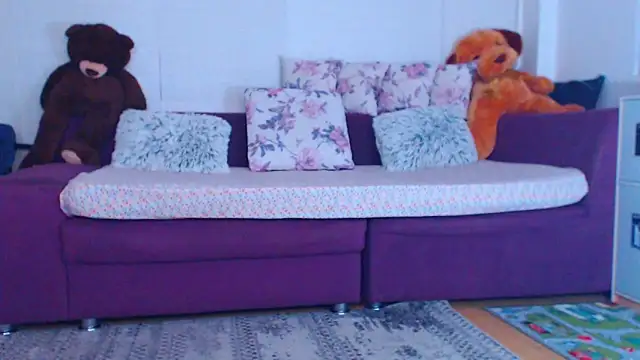 CassieSpell online show from November 6, 9:30 pm