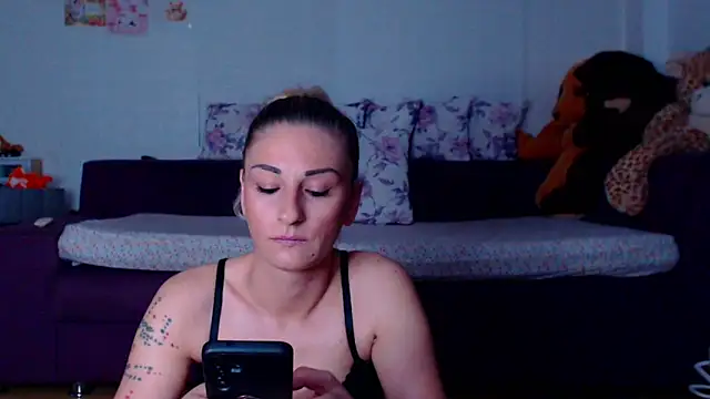 CassieSpell online show from May 16, 8:41 pm