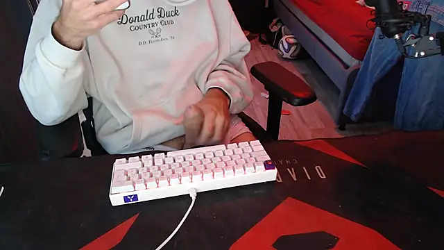 geil20CM2 online show from October 1, 10:52 am