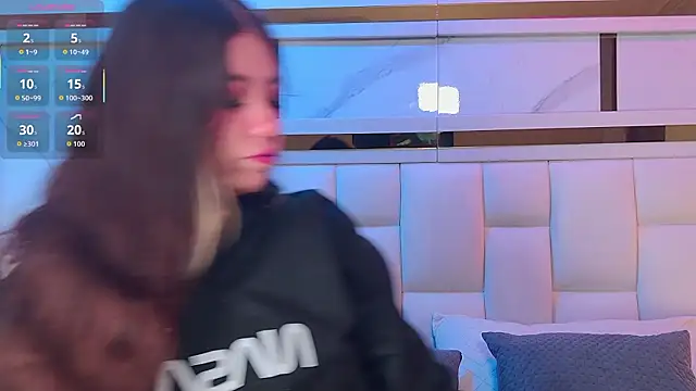 samanthaa sm online show from February 3, 12:10 pm