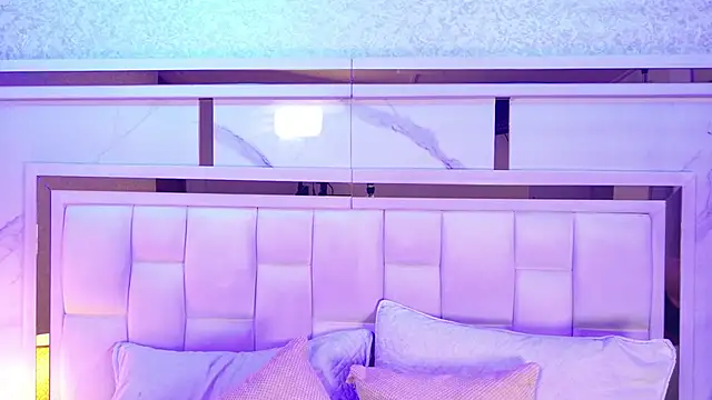 samanthaa sm online show from March 22, 12:07 pm