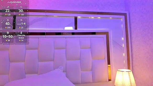 samanthaa sm online show from November 10, 11:37 am