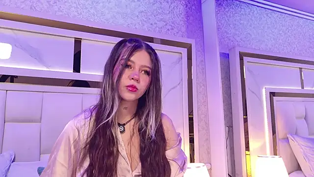 samanthaa sm online show from April 11, 3:03 am